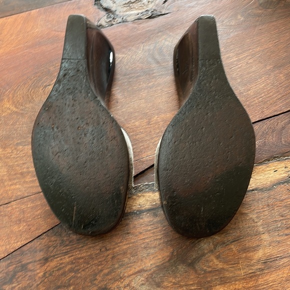 Gucci Slide- Must Have Go-To Everything Gucci! - Picture 9 of 11